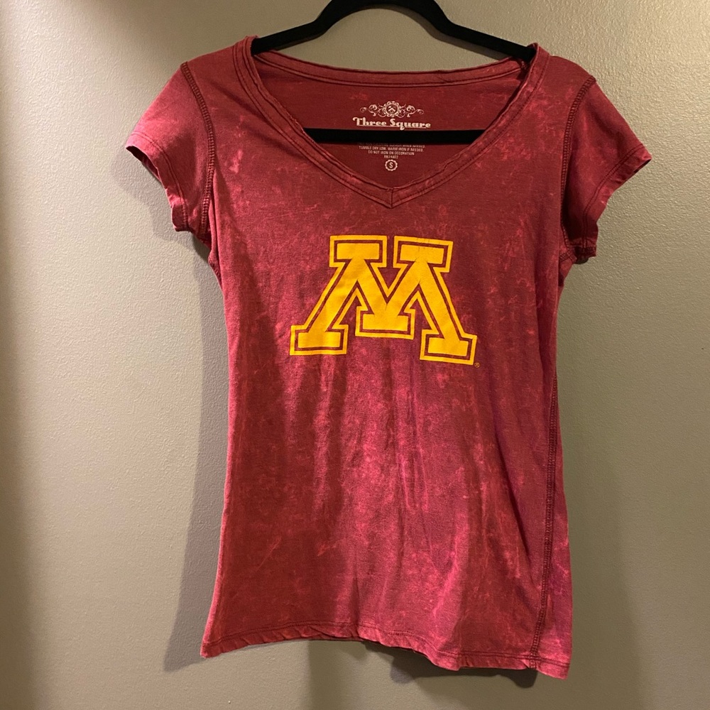 Super cute Minnesota T-shirt